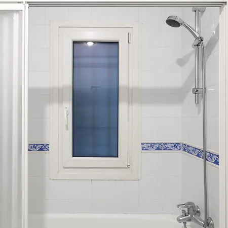 Apartment Ria By People *